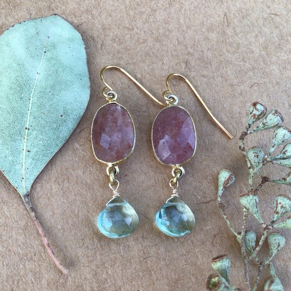 Strawberry Quartz Sundance Charm Earrings - Picture 1 of 7